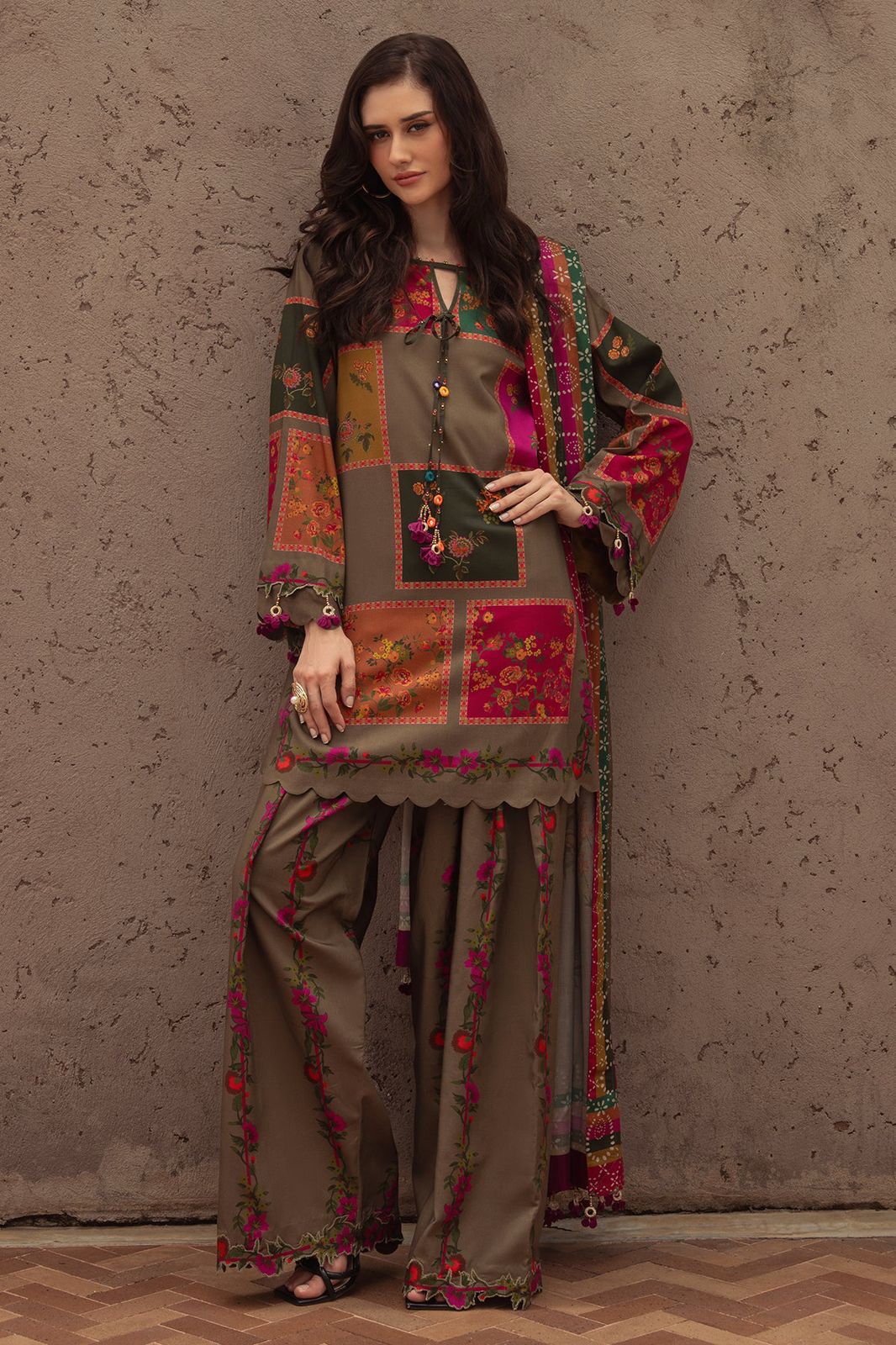 ✨ CHRIZMA HIT CODE – Digital Print Lawn Collection 2026 ✨