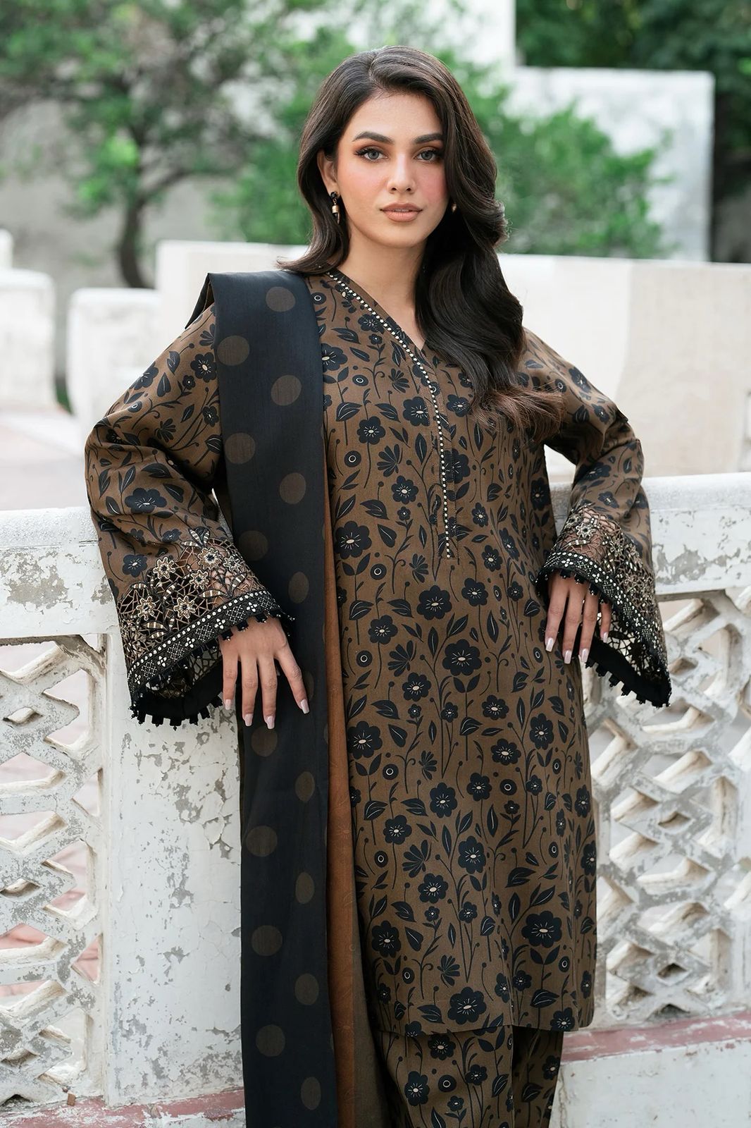 🌸 SUNDAR COLLECTION – SUMMER COLLECTION 2026 🌸  BAROQUE Inspired – Unstitched Replica Suit Elegant 3PC Lawn Suit with Silk Dupatta