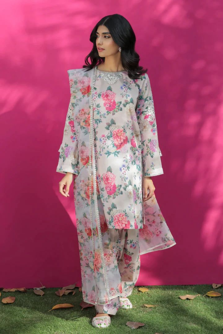 Linen collection AVAILABLE IN 20 ATTRACTIVE COLORS